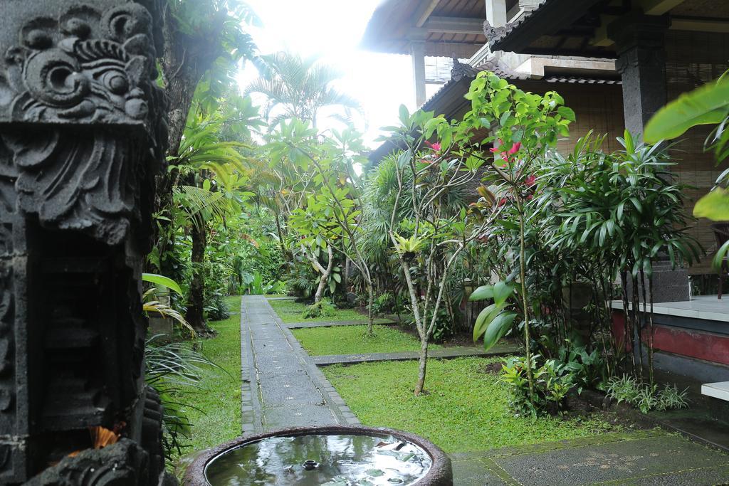 Karang Mesari Ubud Guest House ภายนอก รูปภาพ