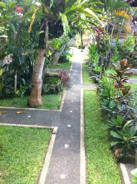 Karang Mesari Ubud Guest House ภายนอก รูปภาพ